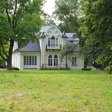 Roskosz Zespol Dworsko Parkowy Bed & Breakfast Biala Podlaska Bagian luar foto