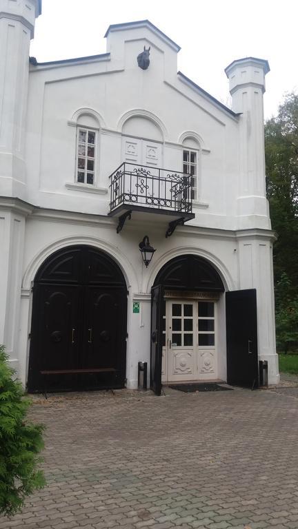 Roskosz Zespol Dworsko Parkowy Bed & Breakfast Biala Podlaska Bagian luar foto