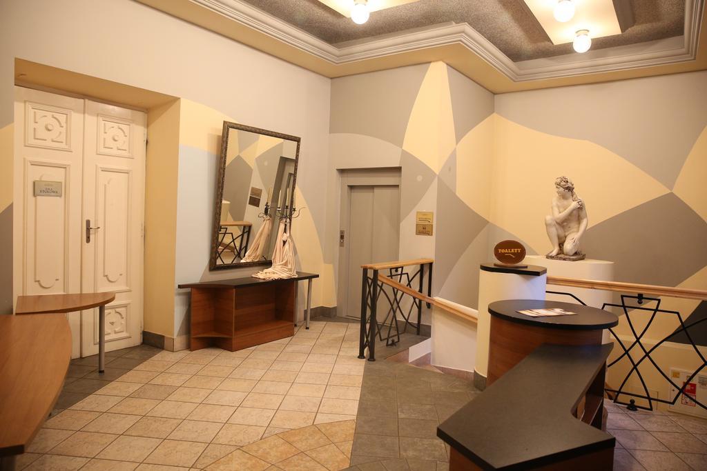 Roskosz Zespol Dworsko Parkowy Bed & Breakfast Biala Podlaska Bagian luar foto