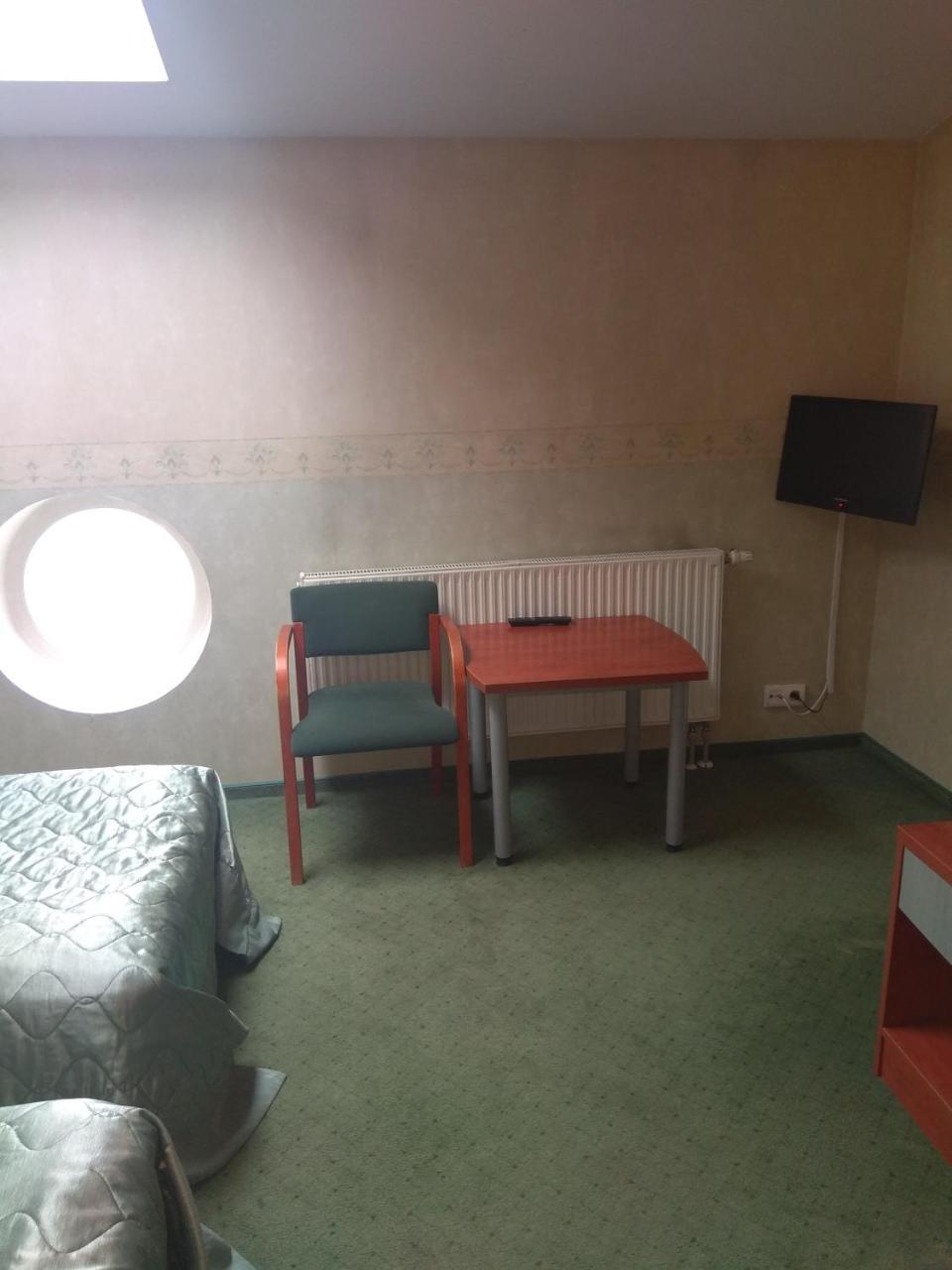 Roskosz Zespol Dworsko Parkowy Bed & Breakfast Biala Podlaska Bagian luar foto